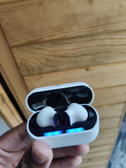 🤖 RoboBuds Wireless Earbuds with ENC